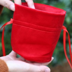 5pcs Velvet Bag Wedding Bunch Mouth Flannel Wedding Candy Bag Red Gift Gift Bag