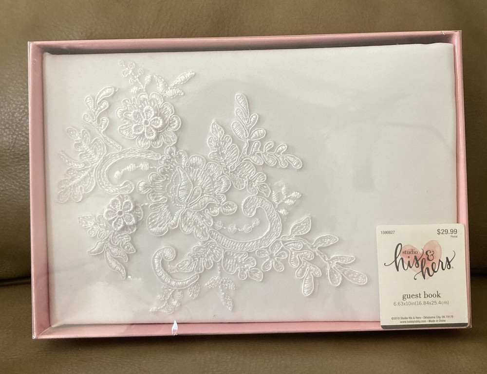 Studio His & Hers Guest Book Floral 2018  6.63 in x 10 in 