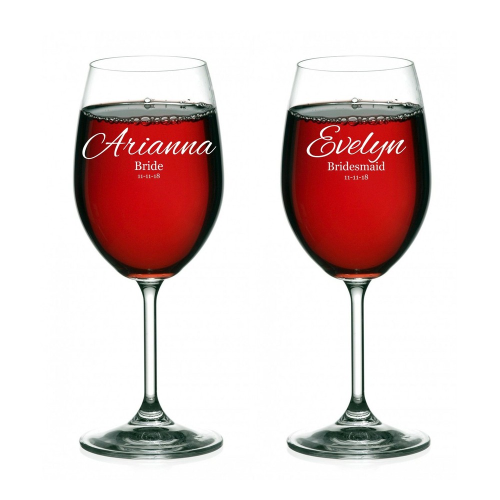 Mr. And Mrs. Personalized set of 2 wine glasses, Couple gift, Wedding gift