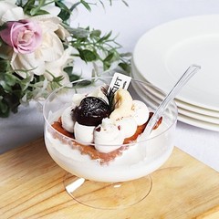 24 CLEAR 6 oz Crystal Plastic Footed Dessert CUPS SPOONS Party Event Decorations
