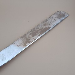 Towle Silversmiths 1690 Stamp Mother of Pearl Cake knife