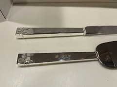 VINTAGE Vera Wang Wedgwood Cake Serving Set NEVER USED(HAS ENGRAVING ON IT)