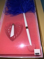 Vintage Hortense B. Hewitt Elegant Ostrich Feather Plume Pen w/ Holder