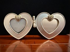 Things Remembered Toasting Champagne Glasses Swarovski Crystal Pair + Pic frame