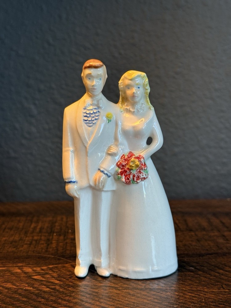 Beautiful Vintage Ceramic Wedding Cake Topper Figurine