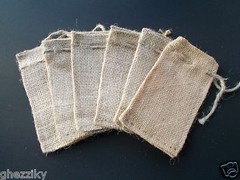 100 Mini Burlap Bags – Natural Jute Drawstring 2″ x 3″ Small Sack Favor Bag 2×3