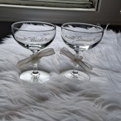 Bride and Groom Wedding Champagne Glasses with Ribbon Decoration Set of 2