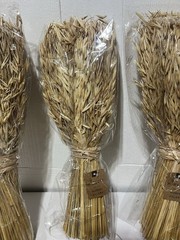 8 Pack Brown Dried Wheat Bundle, Wedding Decor 8x5x17, Individually Wrapped