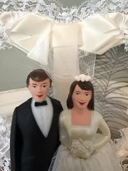 VTG Wedding Cake Topper Bride and Groom Figurine with Lace Heart and Garter