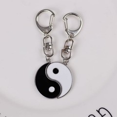 YALLNASL Matching Couples Gifts Keychains for Husband and Wife Yin Yang