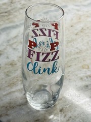 “Pop Fizz Clink” Cristar Champagne Clear Glass Flute Glass 9.6oz
