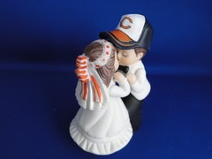 New Chicago Bears Kissing Bride & Groom Wedding Cake Top figurine with cap