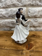 Vintage Porcelain Bride and Groom Cake Topper Figurine Made In Korea wedding