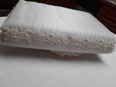 White Lace Satin Cloth Beaded Padded Wedding Photo Album Handmade VTG 15/10
