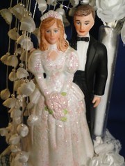 New Wilton Designer Series Glorious Wedding Cake Top Black Coat # 118-420