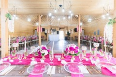Wedding Decorations Table Centerpiece – urn and flowers