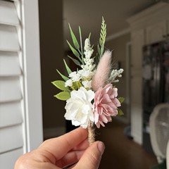 Lot Of 12 Light Pink Boutonnieres Artificial/paper/dried Flowers