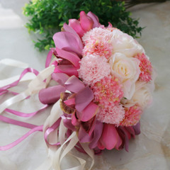 Exquisite Bride Holding Flowers Wedding Bouquet Simulation Holding Flower Luxury