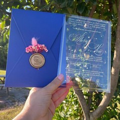 50 pieces; Acrylic wedding invitation. Envelope, wax seal and dried flowers