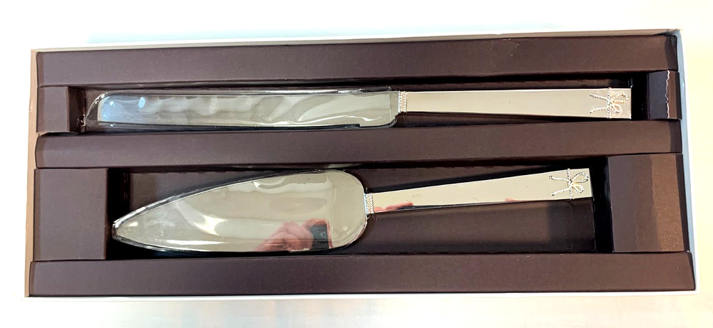 VERA WANG Wedgwood Love Knots Silver Plated Cake Knife & Trowel Wedding Server