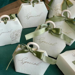 5pcs 9x12cm Gift Bag Wedding Favors Box Candy And Treat Boxes Packaging Item NEW