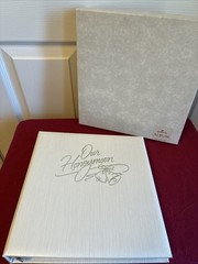 HALLMARK «OUR HONEYMOON» 3-RING PHOTO ALBUM — NEW IN BOX