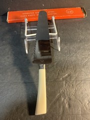 NOS Cake and Pie Knife Server Cream Bakelite* Stainless Serrated 10 1/4″
