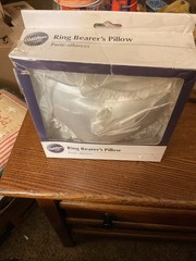 Wilton Heart Shape Ring Bearer Pillow Satin and Lace 6″x6″ Open Box Damaged