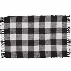 Buffalo Black and White Check Yarn Placemats