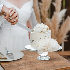 Uten Crystal Glass Cake Stand,Cake Display stand,Dessert Holder -Wedding,Party