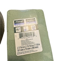 Floral Foam Blocks and Rings Set in Green NEW