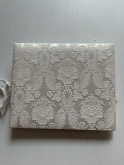 Hallmark WCA3378 Wedding Guest White Fabric Lace Floral Covered Book Vintage