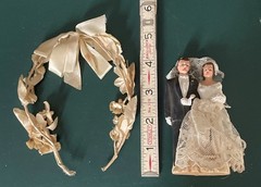 Vtg 1963 Wedding Cake Topper Bride Groom Ceramic Chalk Ware Lace MCM Chalkware