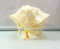 Vintage 1950’s Wedding Cake Topper – Bells Roses