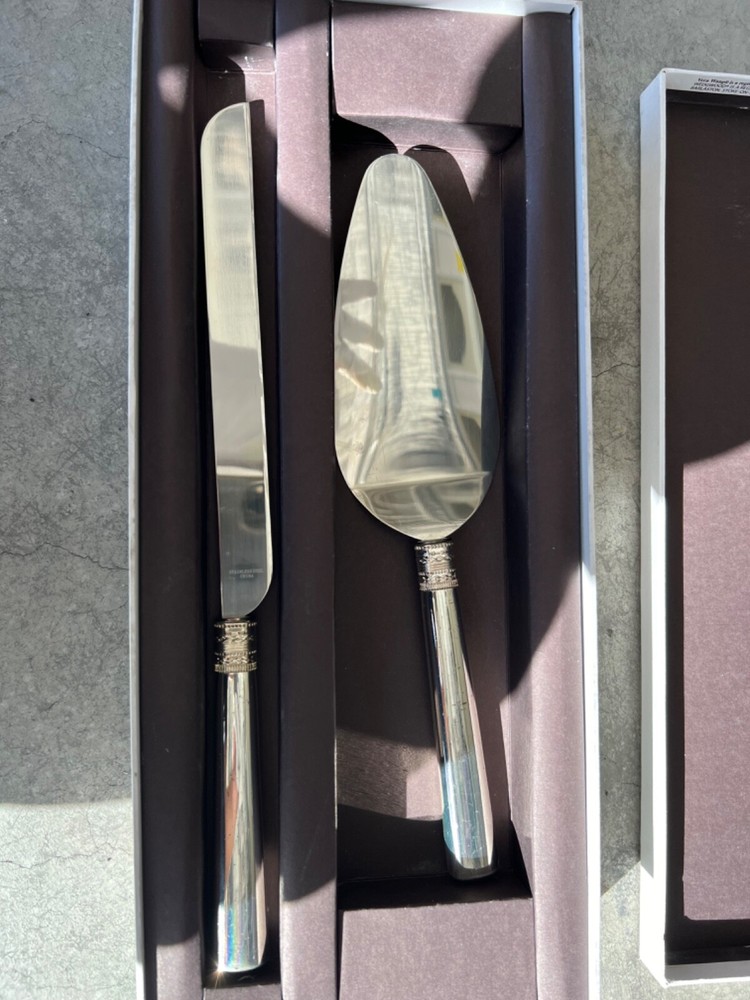 Vera Wang By Wedgewood Cake Set, Used Once, Excellent Condition!