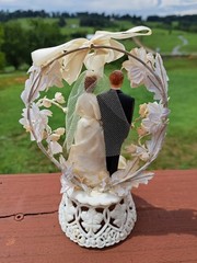 Vintage Mid Century 1950s Wedding Cake Topper Plastic 7″ Coast Novelty 1959