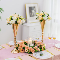 Elegant Gold Vase Centerpiece – 10 Pcs Tall Flower Stands for Weddings & Events