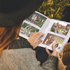 Photo Album 4×6 200 Photos, Genuine Leather Photo Albums with Writing Space w…