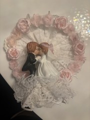 Vintage Coast Novelty Wedding Cake Topper Kissing Bride Groom Lace Arch 9 Inch