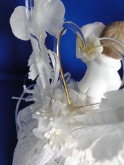 New Elegant Vintage Caketop with Bride/Groom with acrylic hearts white decor 303