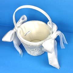 White Flower Girl Wedding Small Basket Lace~Padded~Ribbons Special Occasion