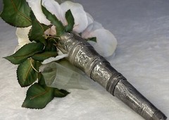 Bridal Bouquet Holder Fluted Rim Silver Plated Vintage Look