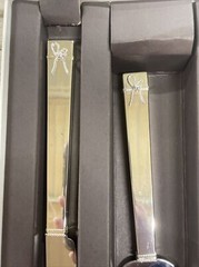 Stainless Steel Vera Wang “Love Knot” Wedding Cake Serving Utensils