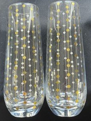 VTG-Inspired Stemless Champagne Flutes Wedding Toast Bride Groom MCM Fab Fit Fun