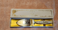 Vintage Designer Porcelain Wedding Cake Knife Server Lefton Japan Boxed «Belk»
