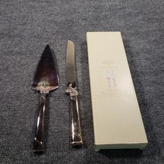 Lenox True Love 2-Piece Dessert Set Silver Plated Cake Knife & Server 13″ In Box