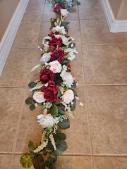 Wedding Centerpieces Flowers $350. Burgandy / Peach / Cream. Make an offer.