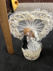 Vintage Porcelain Bride And Groom Wedding Cake Topper 1990’s-small crack bottom