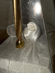 Beverly Clark Collection White Satin Flower With Gold Wedding Pen Set. NEW