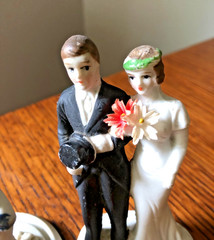 Vintage Cake Toppers 1930 Pair 3″ 4″ flowers classic bride and groom flapper